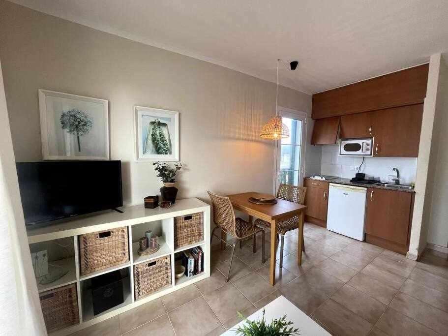 Macarella Apatamento Con Piscina Apartament